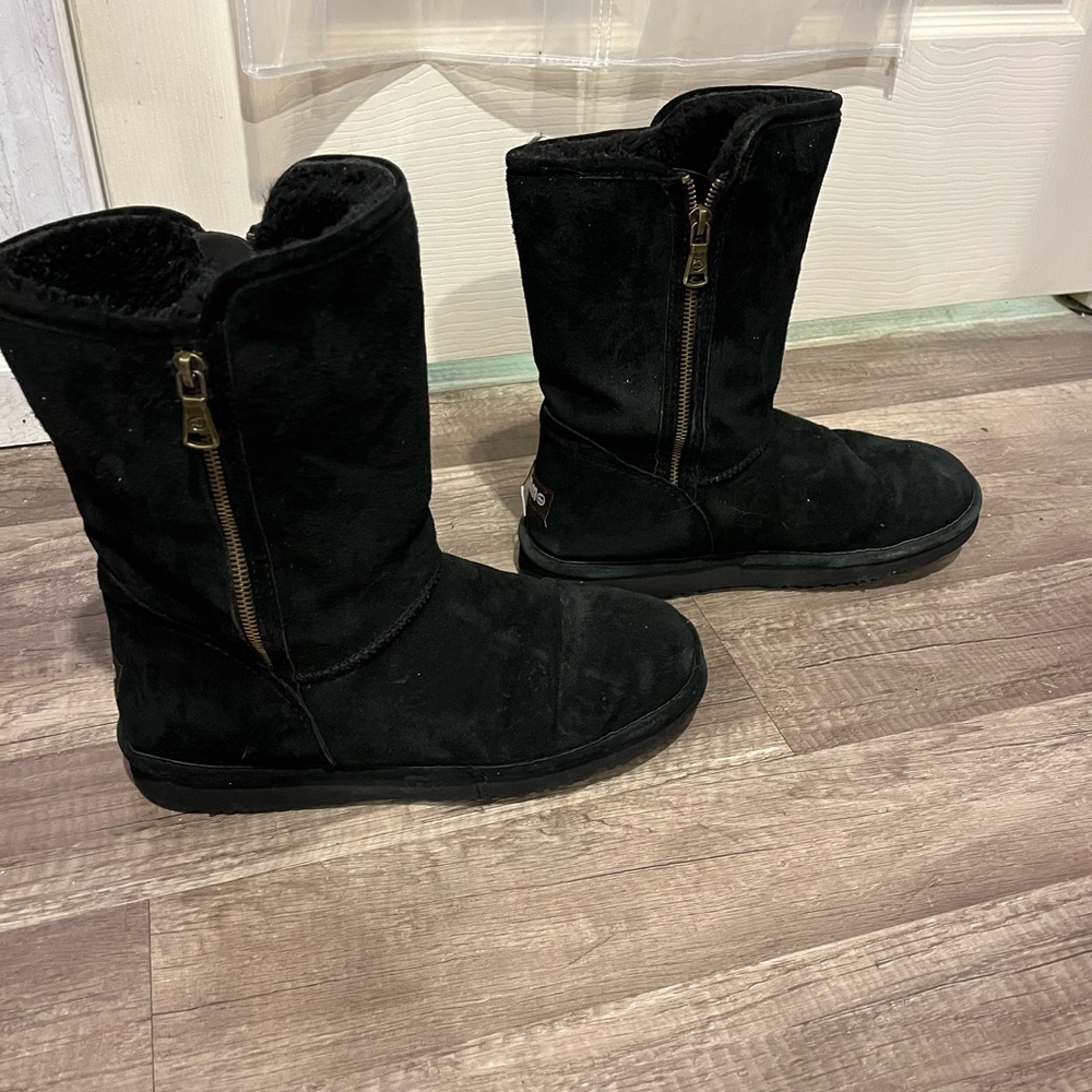 LAMO zip up boots